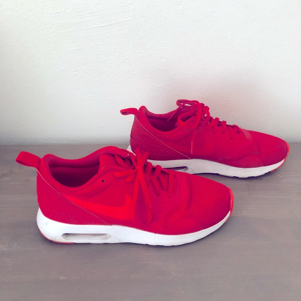 Nike Air Max Tennis/Running Shoes